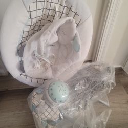 🐑 Cozy Baby Seat with Plush Insert + Nightlight Accessory