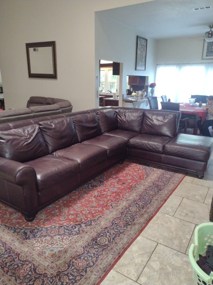 Leather Sectional Couch 