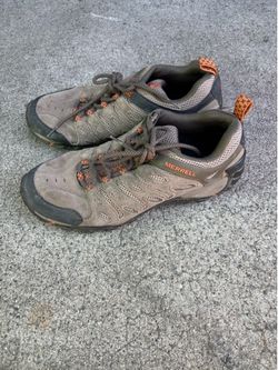 Merrill hiking shoes sneakers 9.5