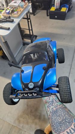 Losi, Team Associated, Traxxas, Arrma