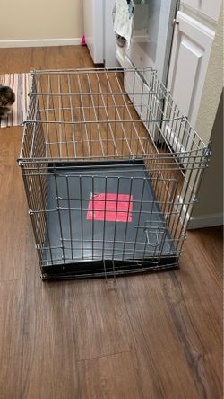 Dog crate