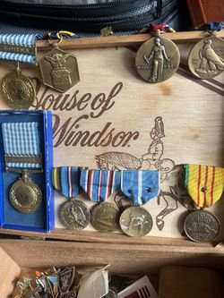 Usmc Ribbons And Medals Lot