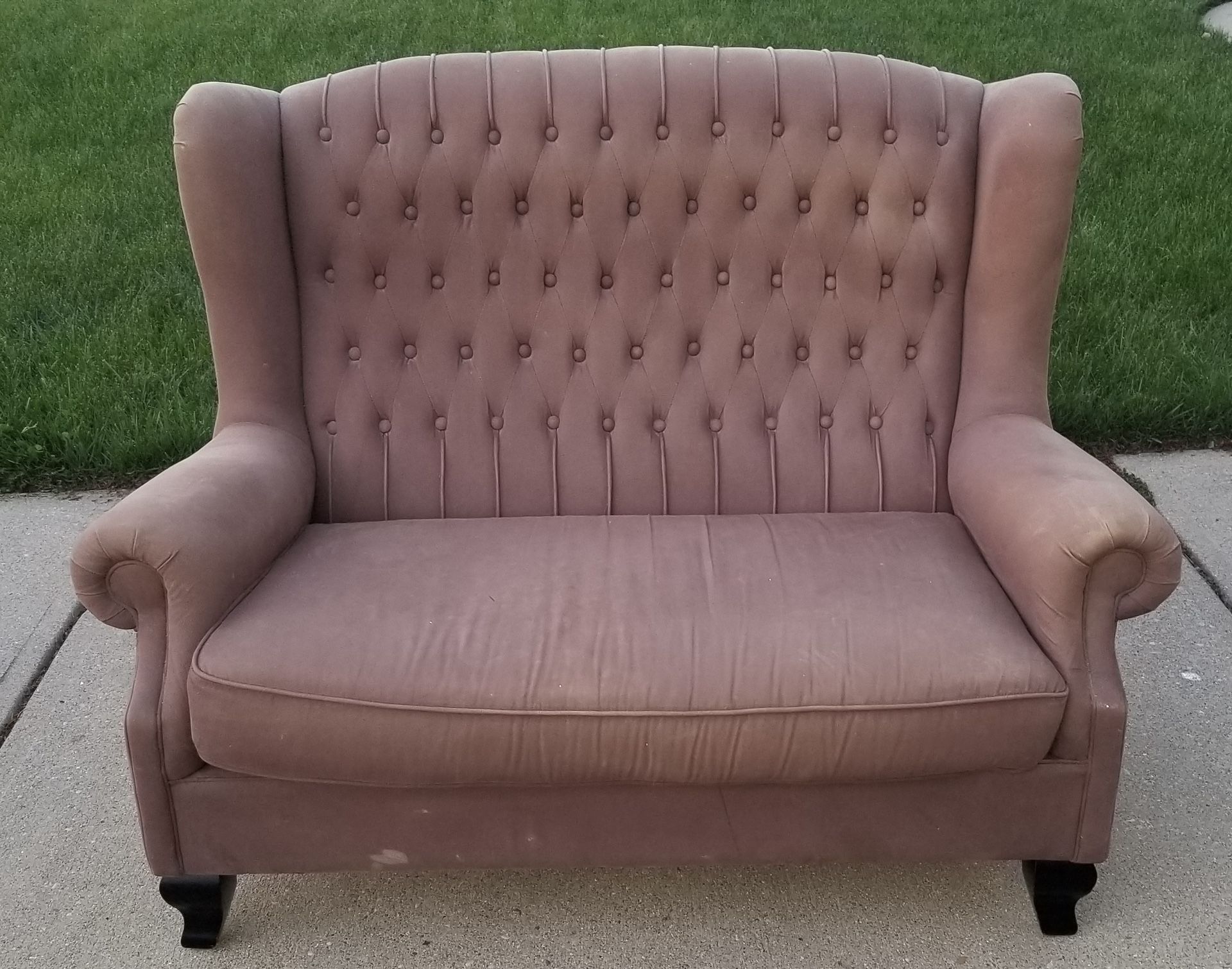 Grandinroad Tufted Loveseat