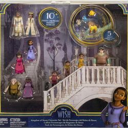 Disney's Wish Kingdom of Rosas Character Small Doll Set, 10 Posable Mini Dolls & 5 Friend Figures