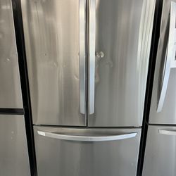 29 Cu.ft French Door Refrigerator With Ice Maker