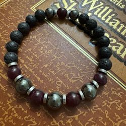 Garnet Lava Hematite Bracelet – Grounding & Energy Balance Jewelry