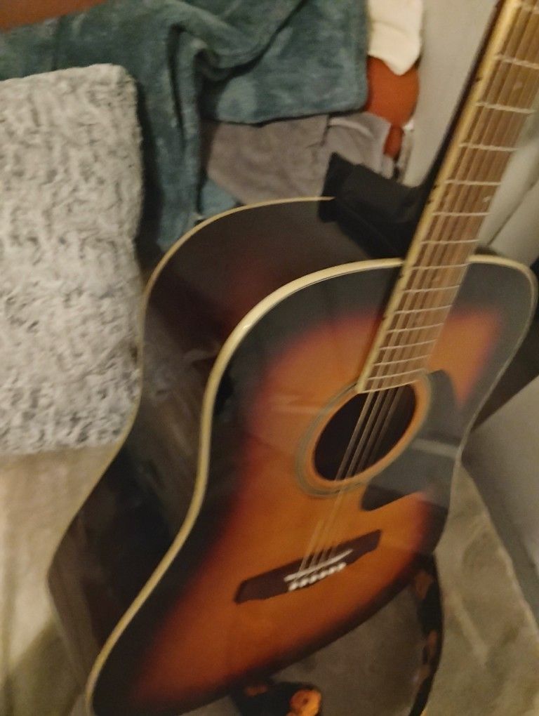 Ibanez Acoustic Guitar dreadnought 6 String