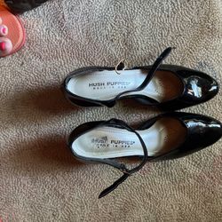 Black Patten Leather Hush Puppies, Size 71/2 Leather Soles