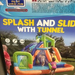 Splash And Slide With Tunnel