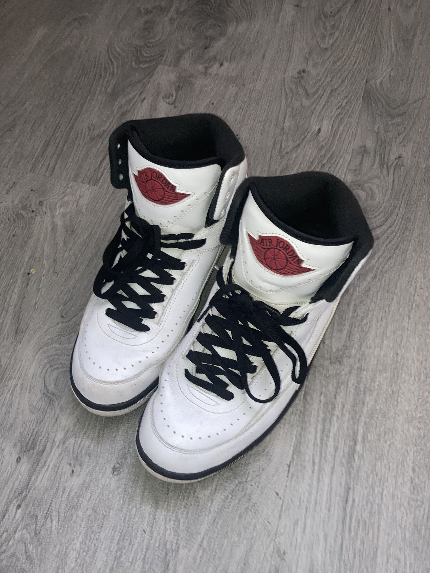 Jordan Retro 2
