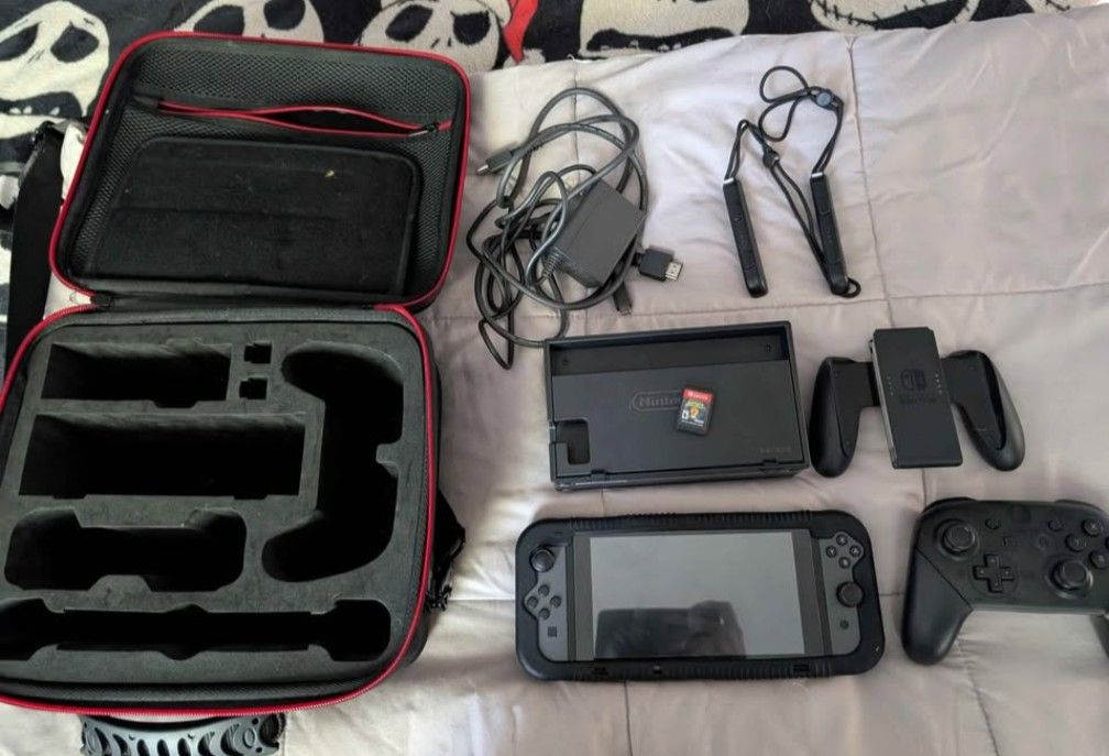 Nintendo Switch + games and accessories