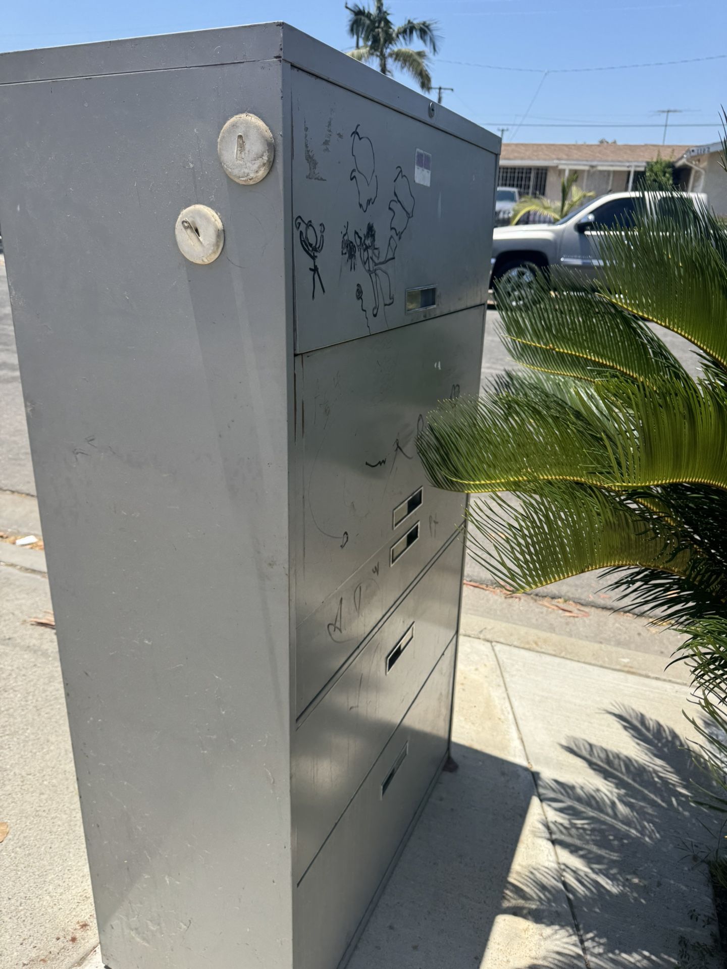 File Cabinet ——-free Free Free