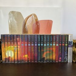 22 Warrior Cats Books