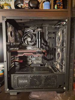 Selling PC (Specs in description) OBO