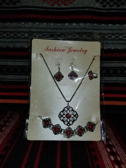 FASHION JEWLERY