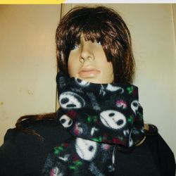 Disney Nightmare B/4 Chtistmas  Fleece Scarf Style Hard to find Discontinued