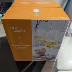 Our Table White Wine Glasses (Set of 4) - 16oz - New in Box