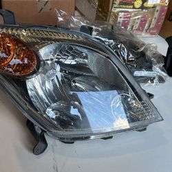 04-05 Scion xa headlight  Passenger side!