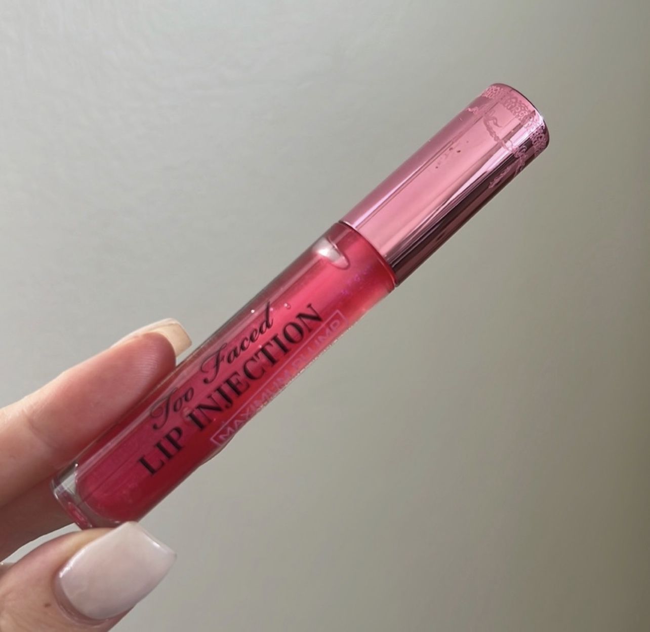 Too Faced Lip Injection Gloss “Yummy Bear”