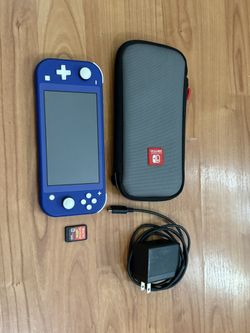 Nintendo Switch Lite Bundle – Pokémon Scarlet + Case + Charger – Excellent Condition
