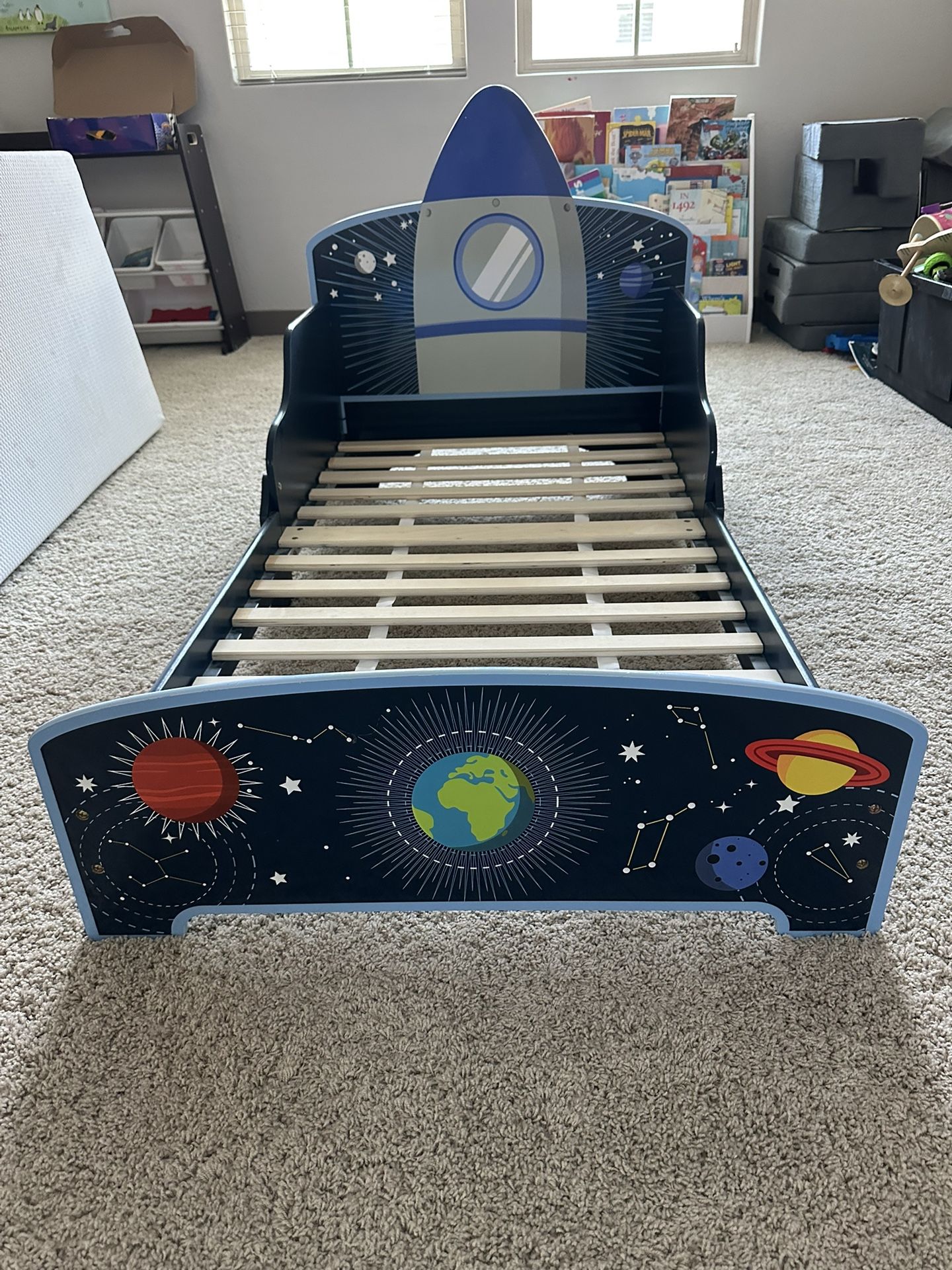 Kids Space Exploration Full size Bed & Mattress