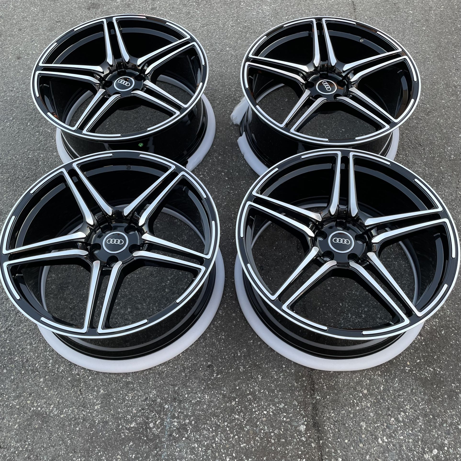 21” NEW Audi Gloss Black Machined Finish Wheels Rims fits A4 S4 A5 S5 A6 S6 A7 S7 21x9 +28 (5x112) Fits A4 S4 A5 S5 A6 S6 A7 S7 A8 S8 Q3 Q5 Q7 Q8 SQ
