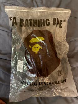 MEDIUM SIZED BAPE HOODIE