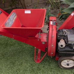 MTD Chipper Shredder Mulcher 