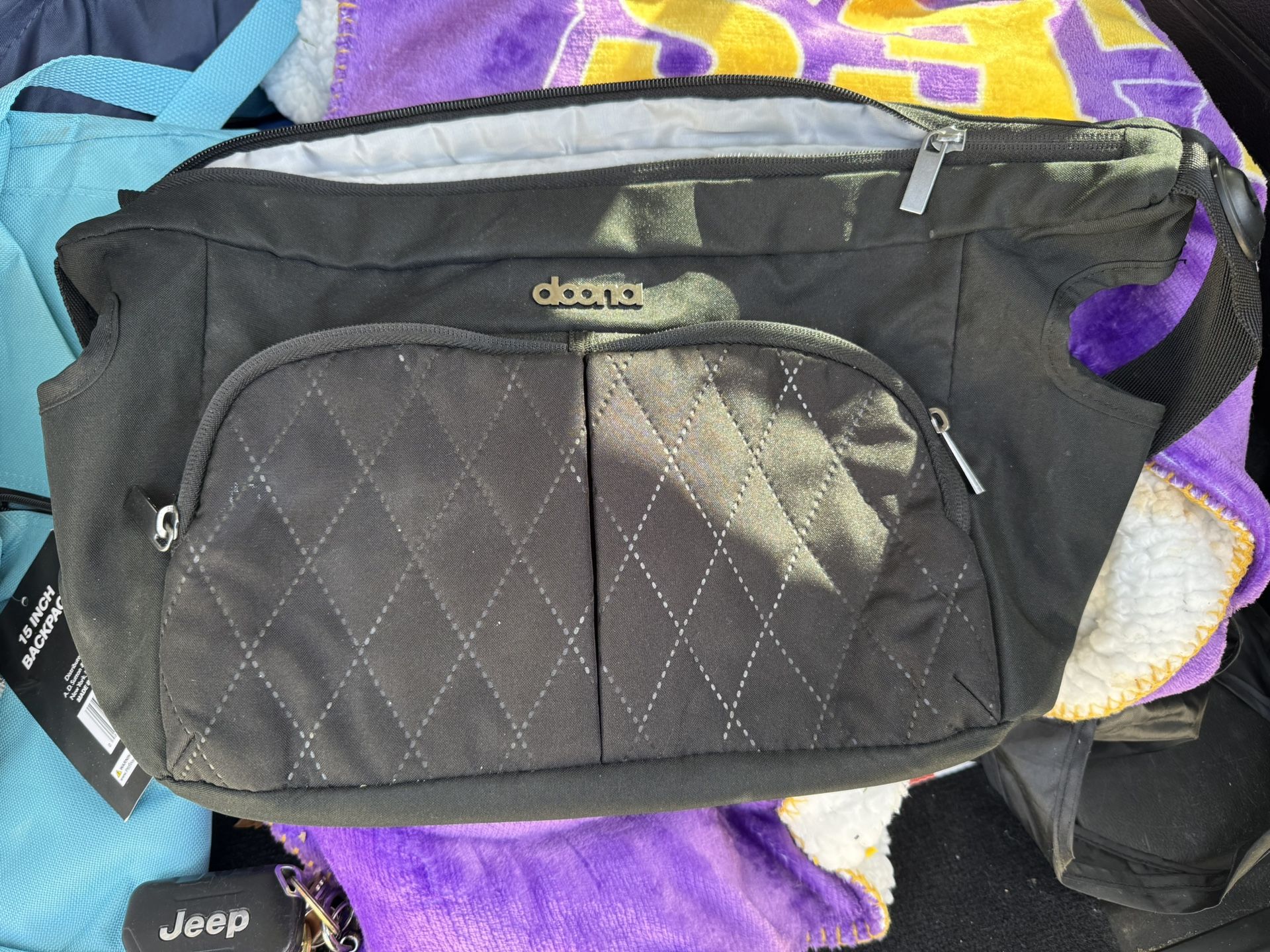 Doona Essential Bag