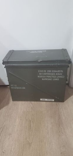 US AMMO BOX - SIZE 7 - MILITARY SURPLUS