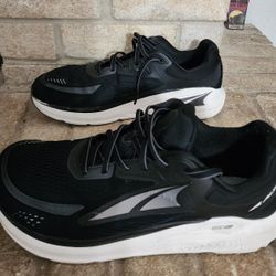 Altra Running Shoes Size 12 Men's 