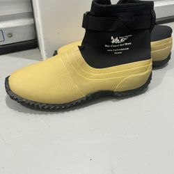 Foreverlast Ray Guard Reef Boots +Extras