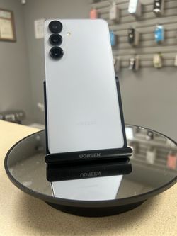 Samsung galaxy S25 plus Unlocked 256 GB