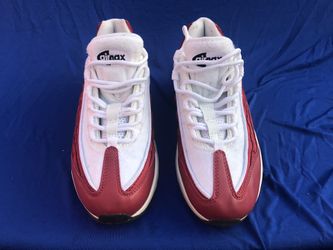 NIKE MEN’S SNEAKERS