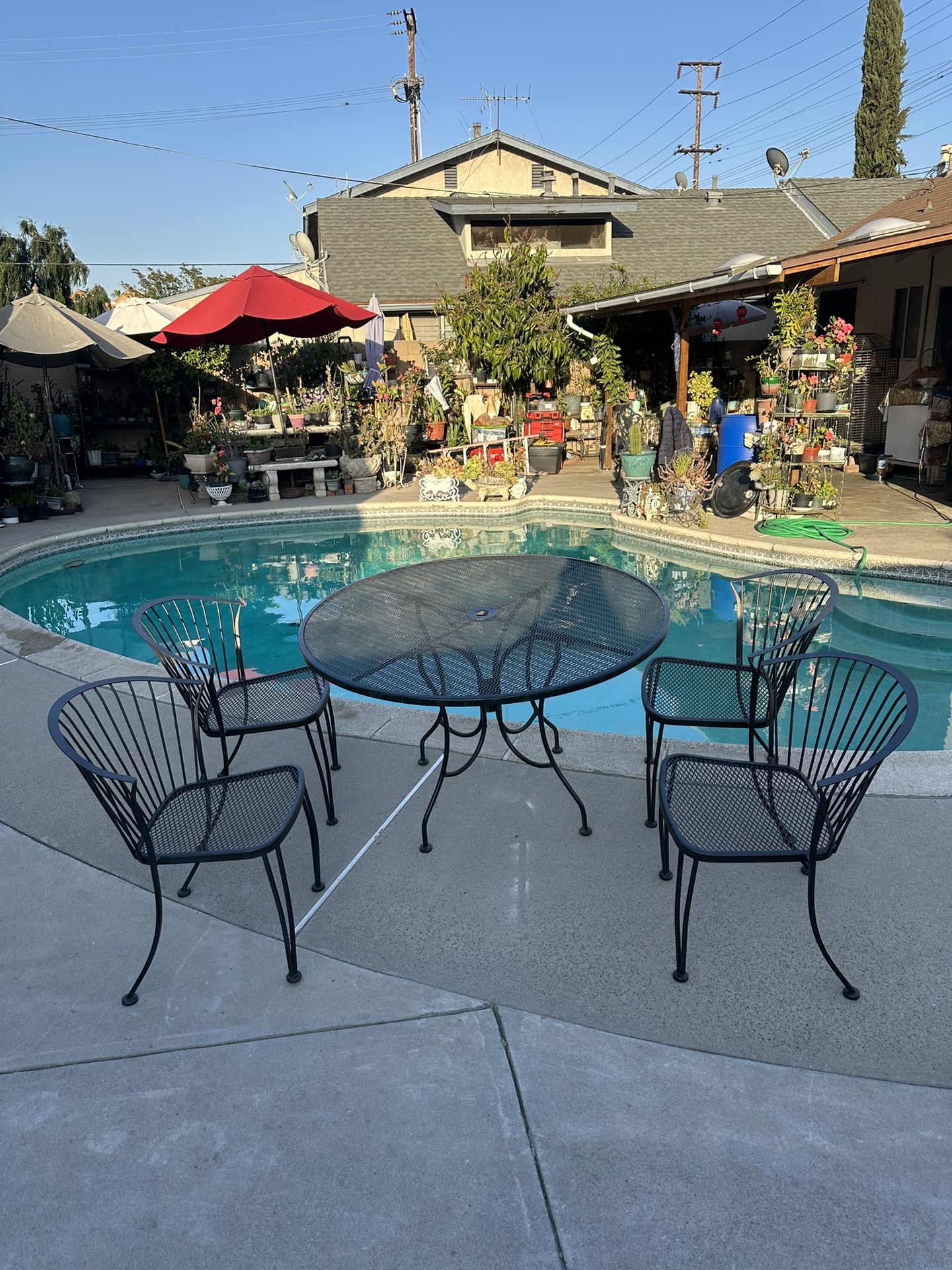 Black Outdoor Patio Set!!