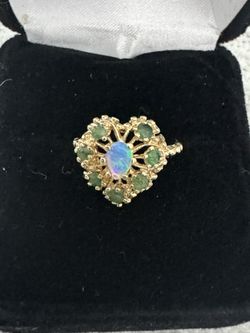 14k Gold Opal Ring