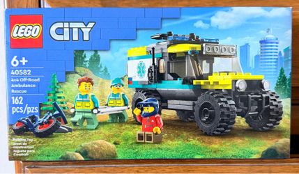 New in box Lego 4x4 Ambulance