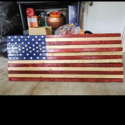 Wood American  Flags