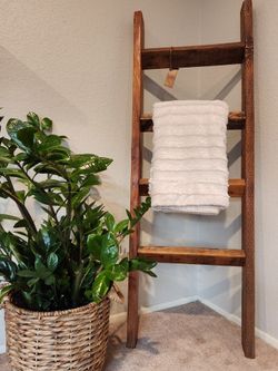 Reclaimed Wood Blanket Ladders
