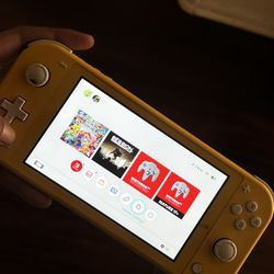 Nintendo Switch 