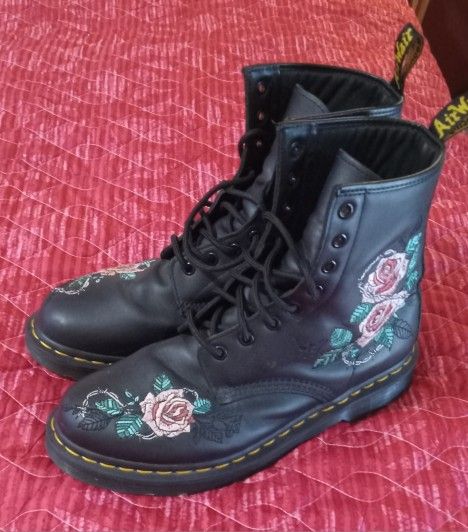 Doc Martens With Pinkish Red Roses