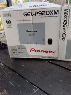 Pioneer GEX-P920XM XM Satellite Digital Tuner
