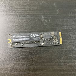 MZ-JPU512T/0A2 Samsung 512GB MLC PCI Express 3.0 x4 SSUAX Internal Solid State Drive (SSD)