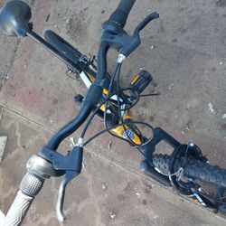 Mountain Bike 24inch HuFFY No Shifting But Very Good Work New Tires And Tubes Work Perfect 