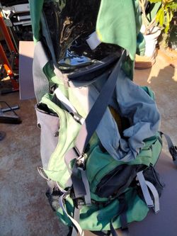 Brand New Mountainsmith Laurel Internal Frame Hiking Backpack – NWT