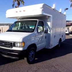 2003 Ford E350 Super Duty Cutaway