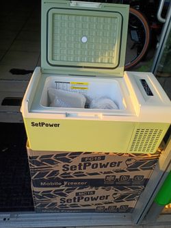 CAR-CAMPING  COOLER12 V AC/110V DC  CAR REFRIGERATOR FAST COOLING -IN JUST 15 MIN.
12 V/110V  CAR REFRIGERATOR FAST COOLING -IN JUST 15 MIN.
Setpower 