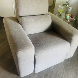 Recliner Sofa USB Charging Port 