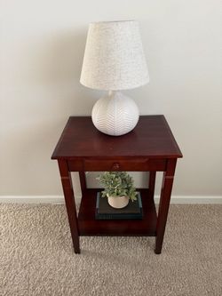 Nightstand/End table