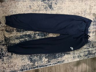 Nike sweats women